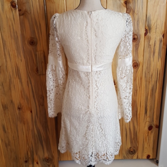 ABS gorgeous lace dress by Allen Schwartz 😍 - Picture 5 of 6